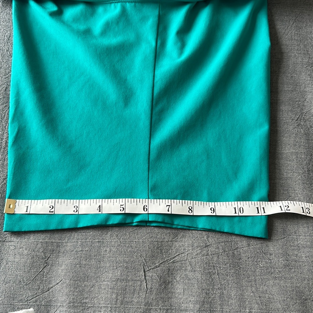 Men’s adidas green golf shorts. Size 35 - Picture 5 of 6